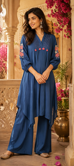 Pretty soft silk applique co ord in blue