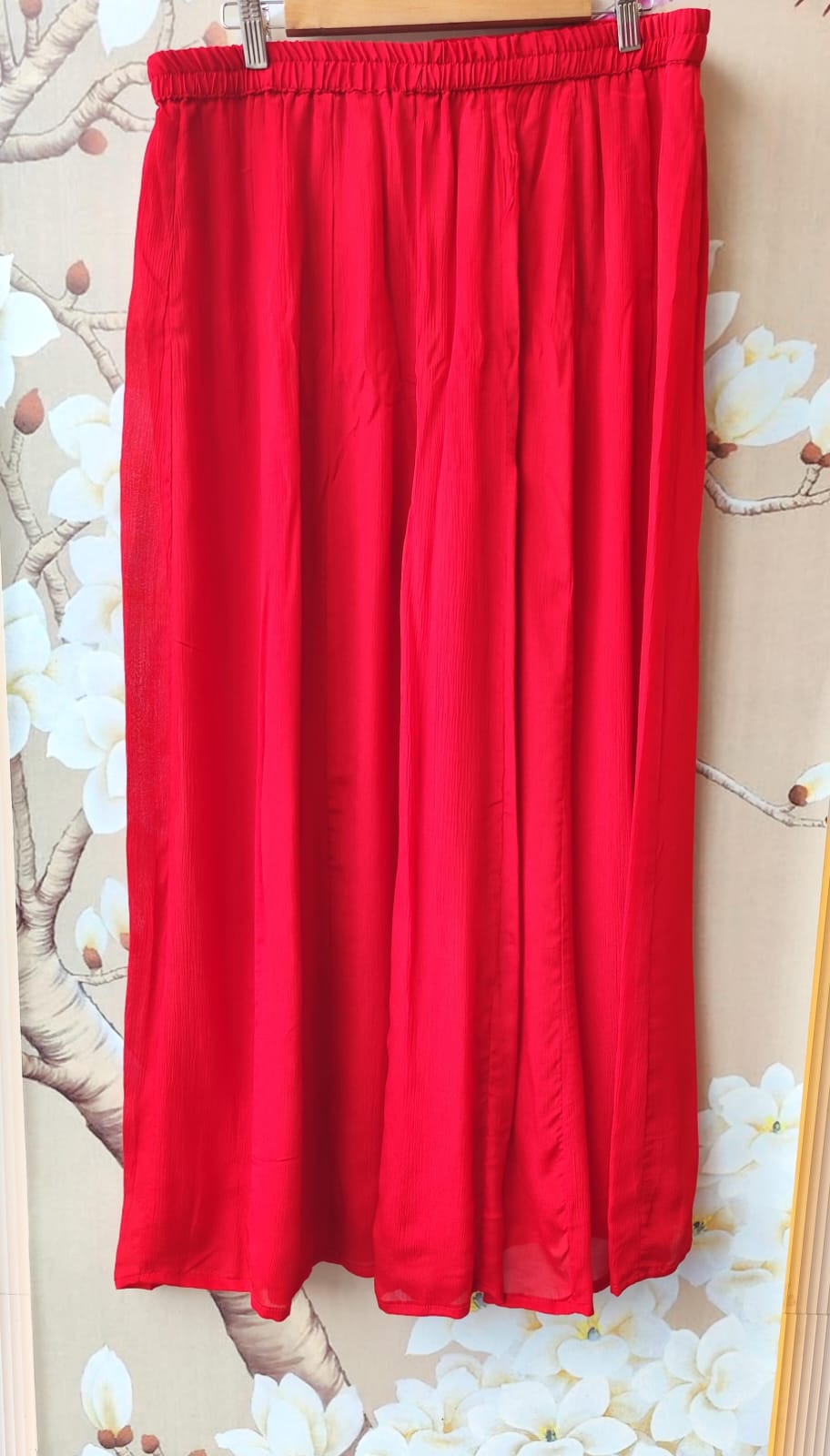 Premium chinon zari applique suit set in red