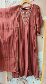 Pretty mulchanderi real mirror suit set in peach