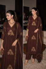 Premium Mul chanderi with antique gold suit set