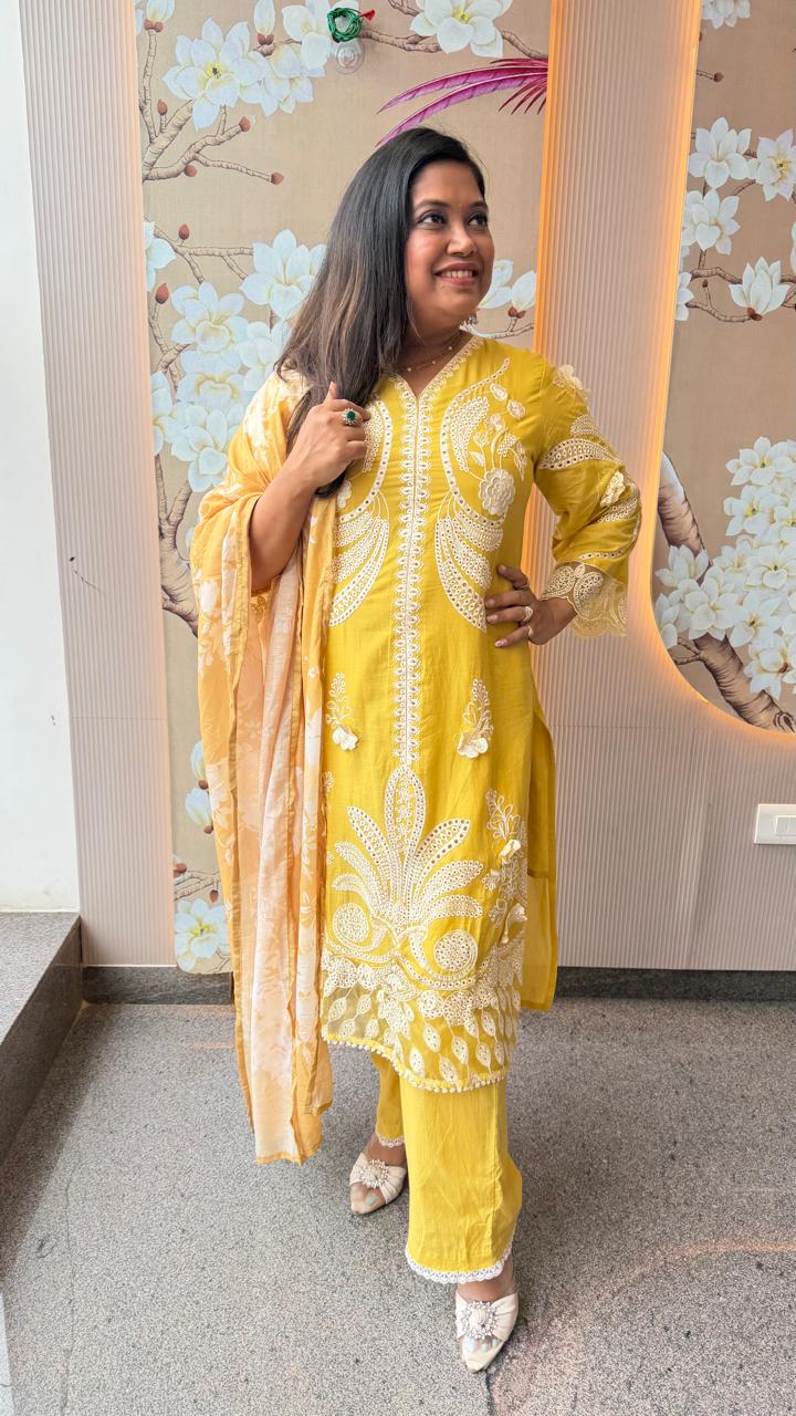 Cotton chanderi Hakuba lining suit set in yellow with lace detailing