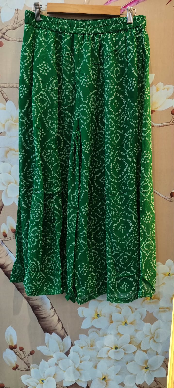 Pretty georgette in green Co ord