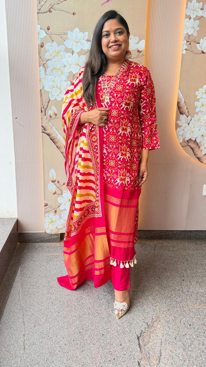 Pretty Russian silk real mirror Patola suit set in rani pink