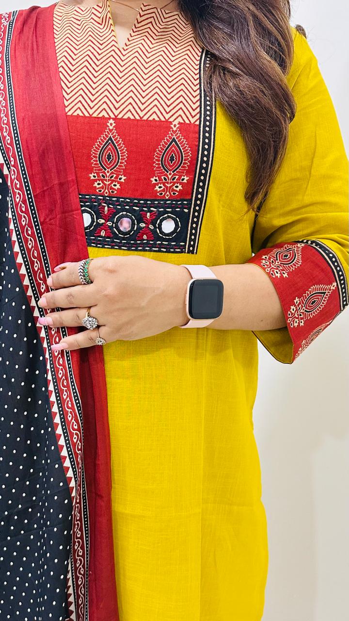 Your favourite is back in stock !! Bestselling handloom cotton suit set
