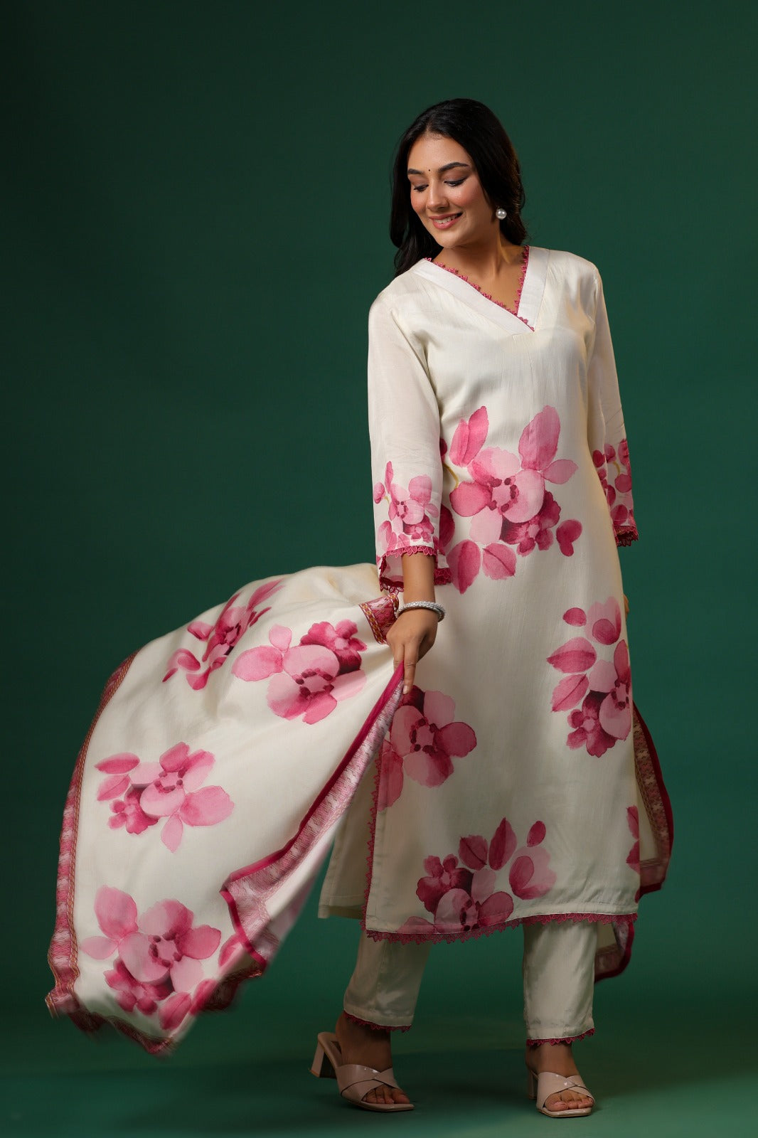 Pure muslin silk digital printed suit set with lining