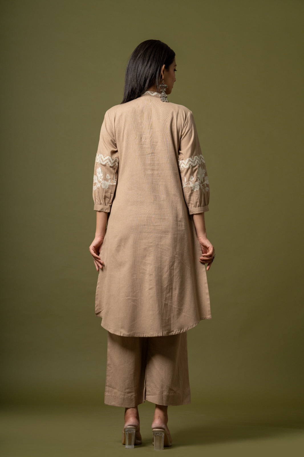 Super chic style flex cotton embroidered kurta pant