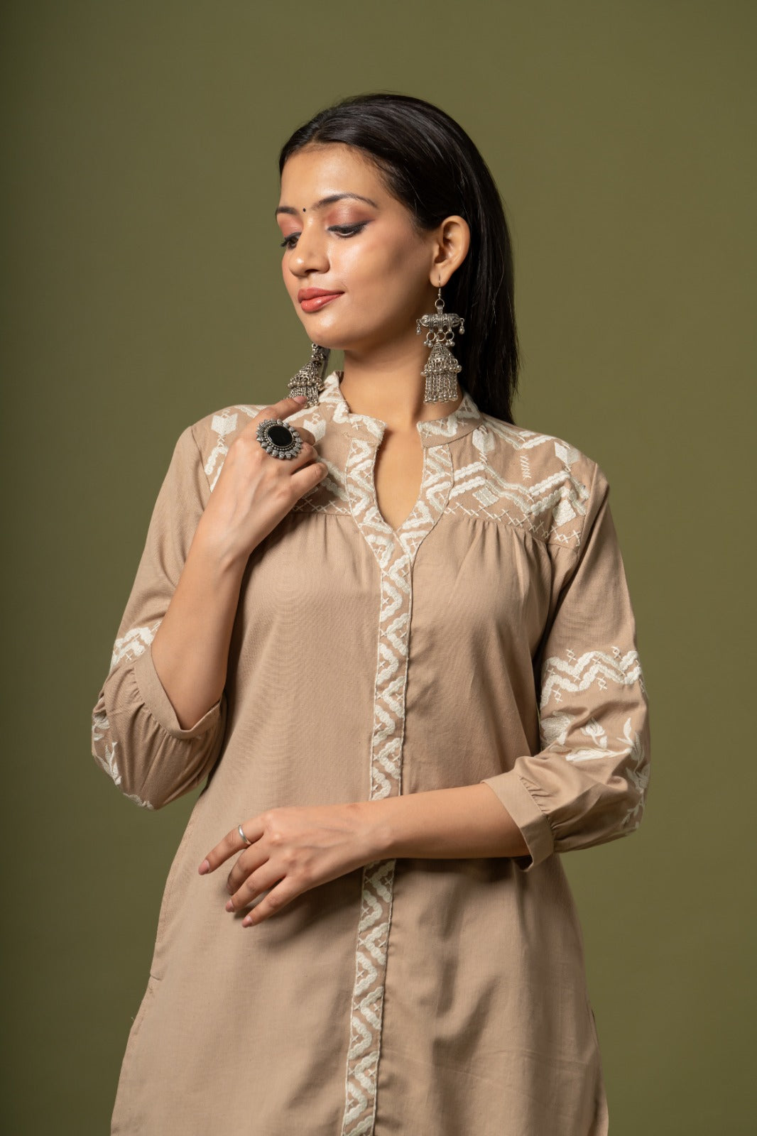 Super chic style flex cotton embroidered kurta pant