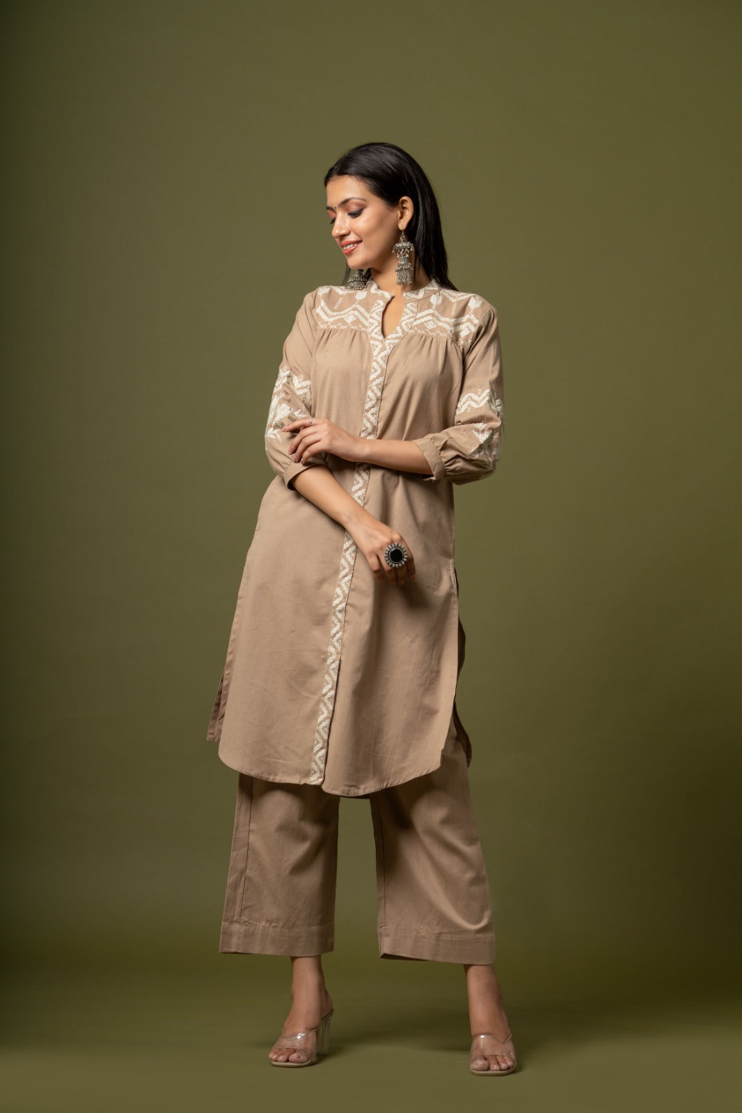 Super chic style flex cotton embroidered kurta pant