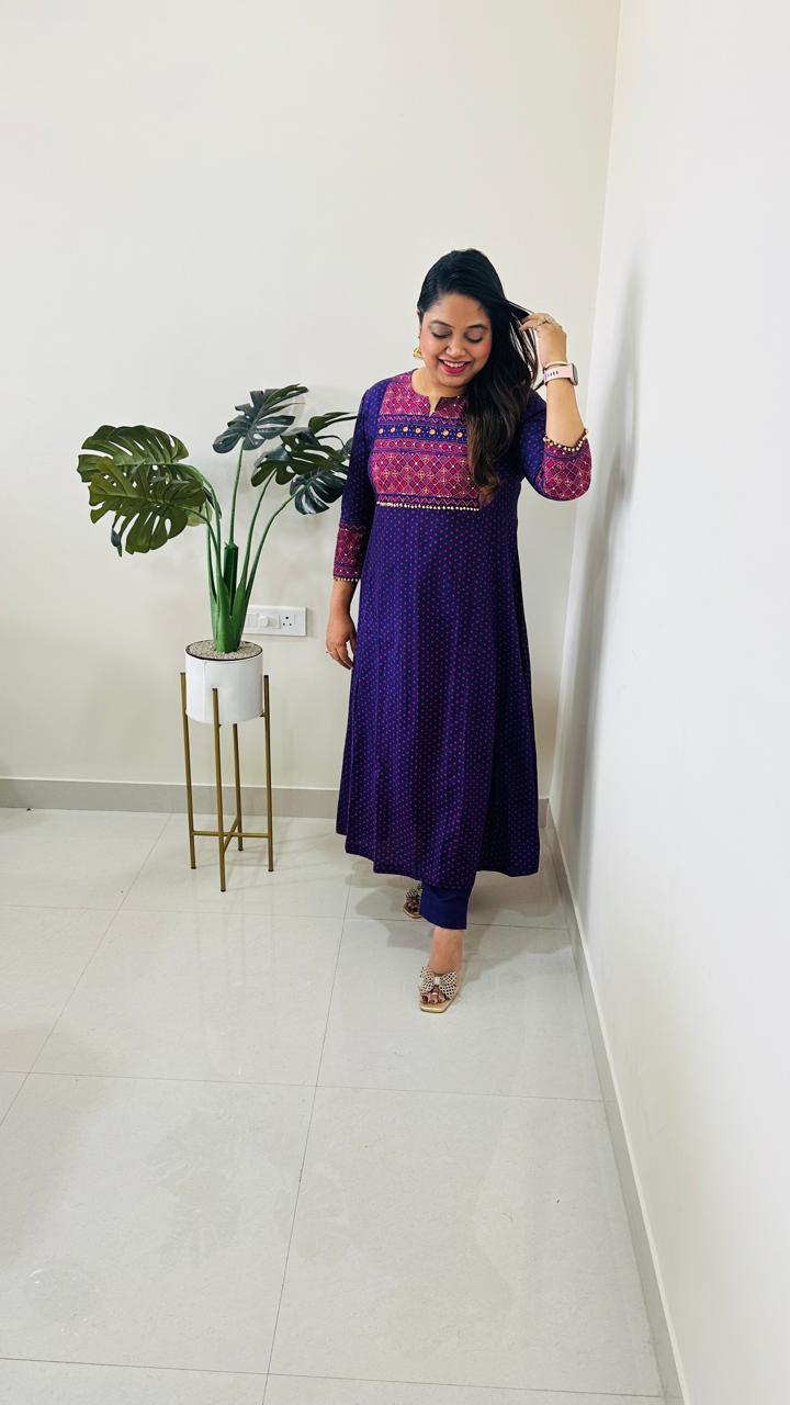 Super stunning pure cotton A line kurta pant ! Kurta is without slit
