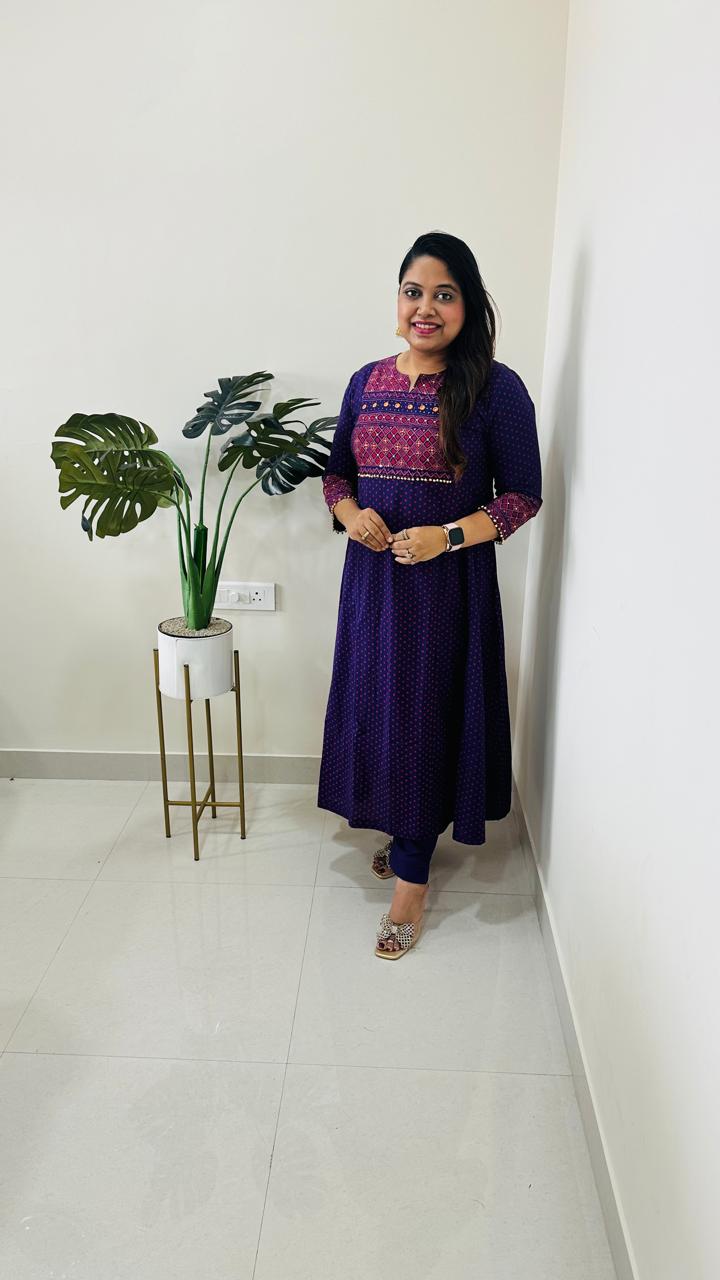 Super stunning pure cotton A line kurta pant ! Kurta is without slit