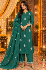 Pure cotton embroidered suit set in green