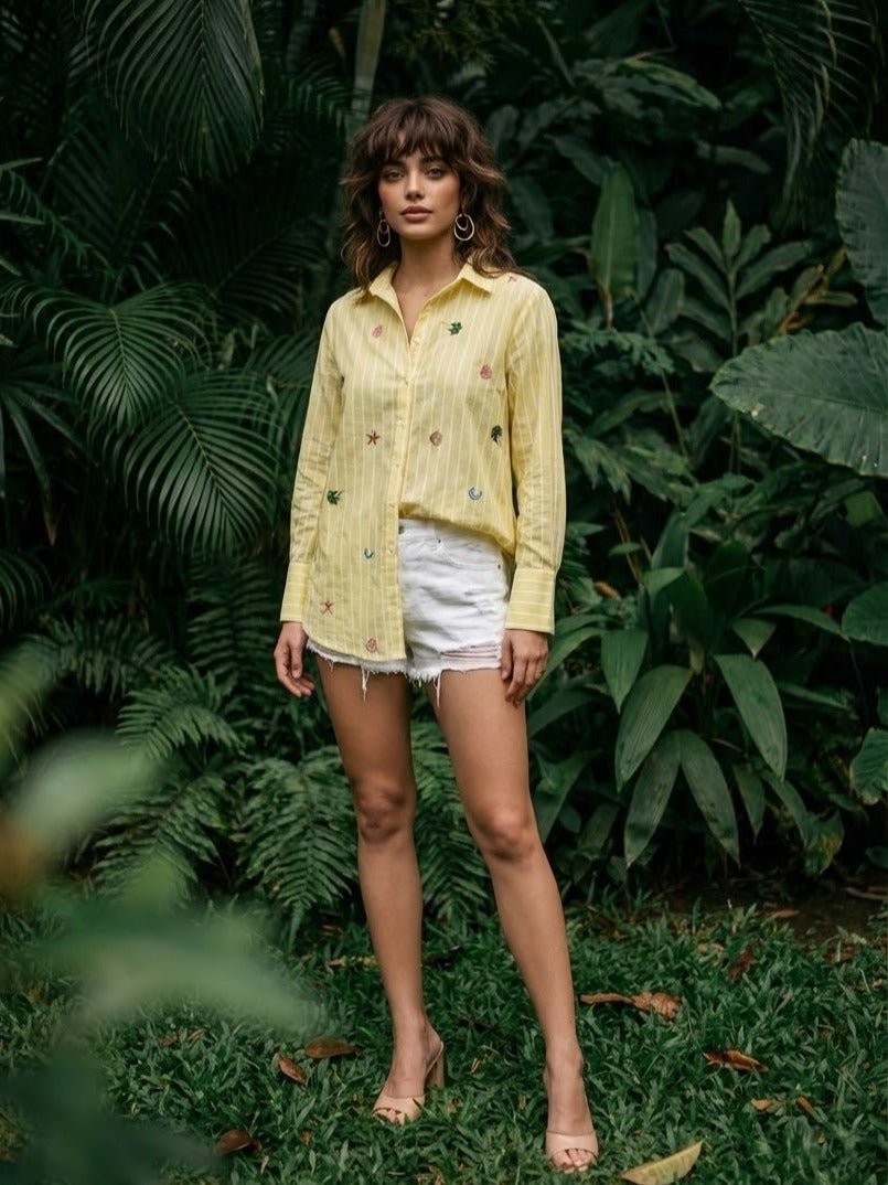 Smart embroidered yellow stripes shirt