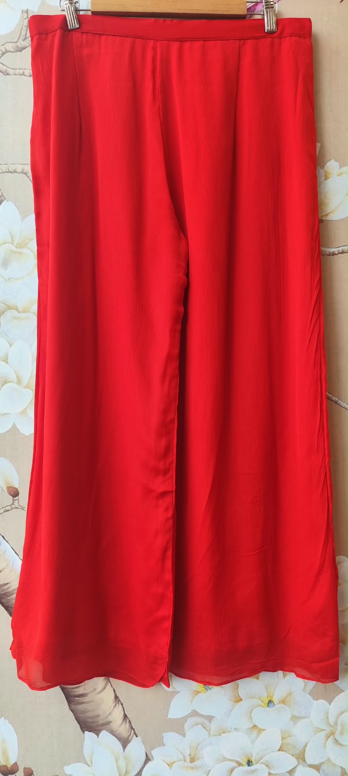 Pure georgette gorgeous red bandhani full suit set in red