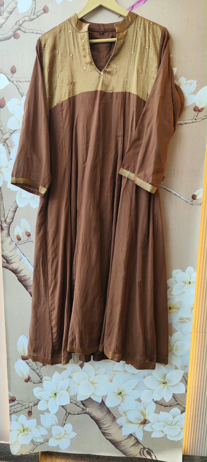 Premium Mul Chanderi suit set in brown