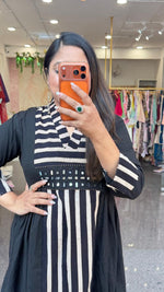 Beautiful black real mirror stripes one piecE