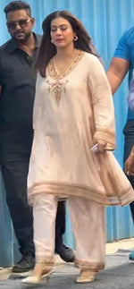 Celebrity design! Pure Mul silk with zari weaving full suit set in ivory