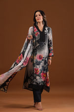 Pure muslin silk with beautiful lace detailing and Swarovski embedded