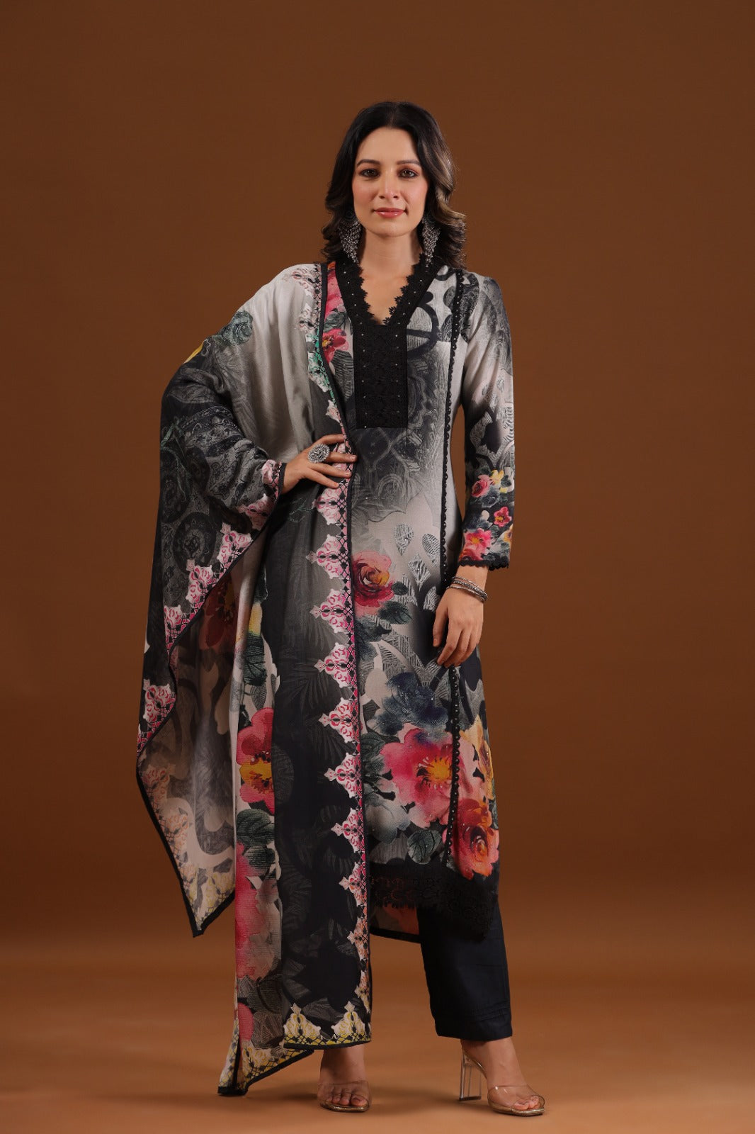 Pure muslin silk with beautiful lace detailing and Swarovski embedded