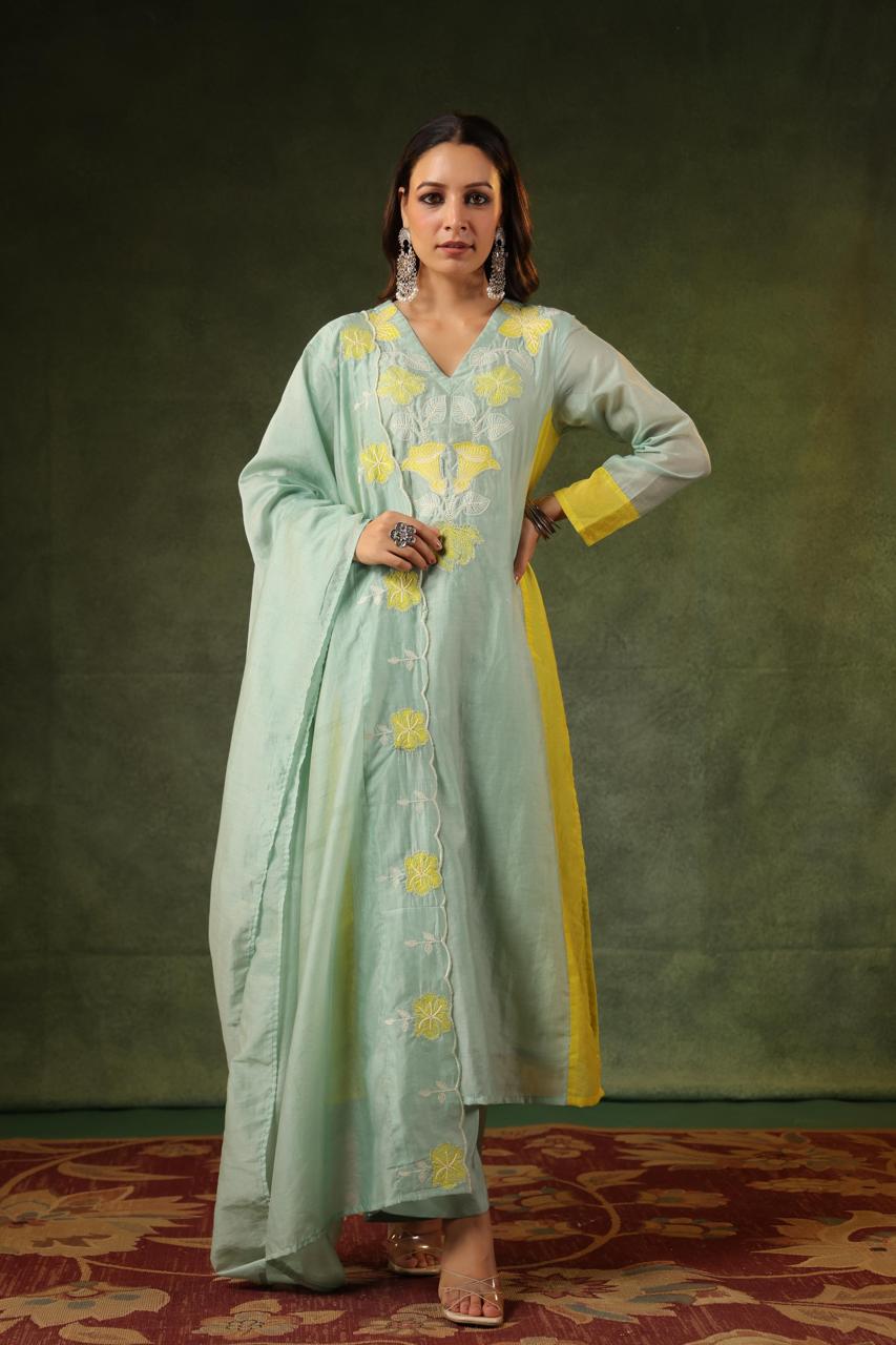 Super fine mulchanderiappliqué work suit set
