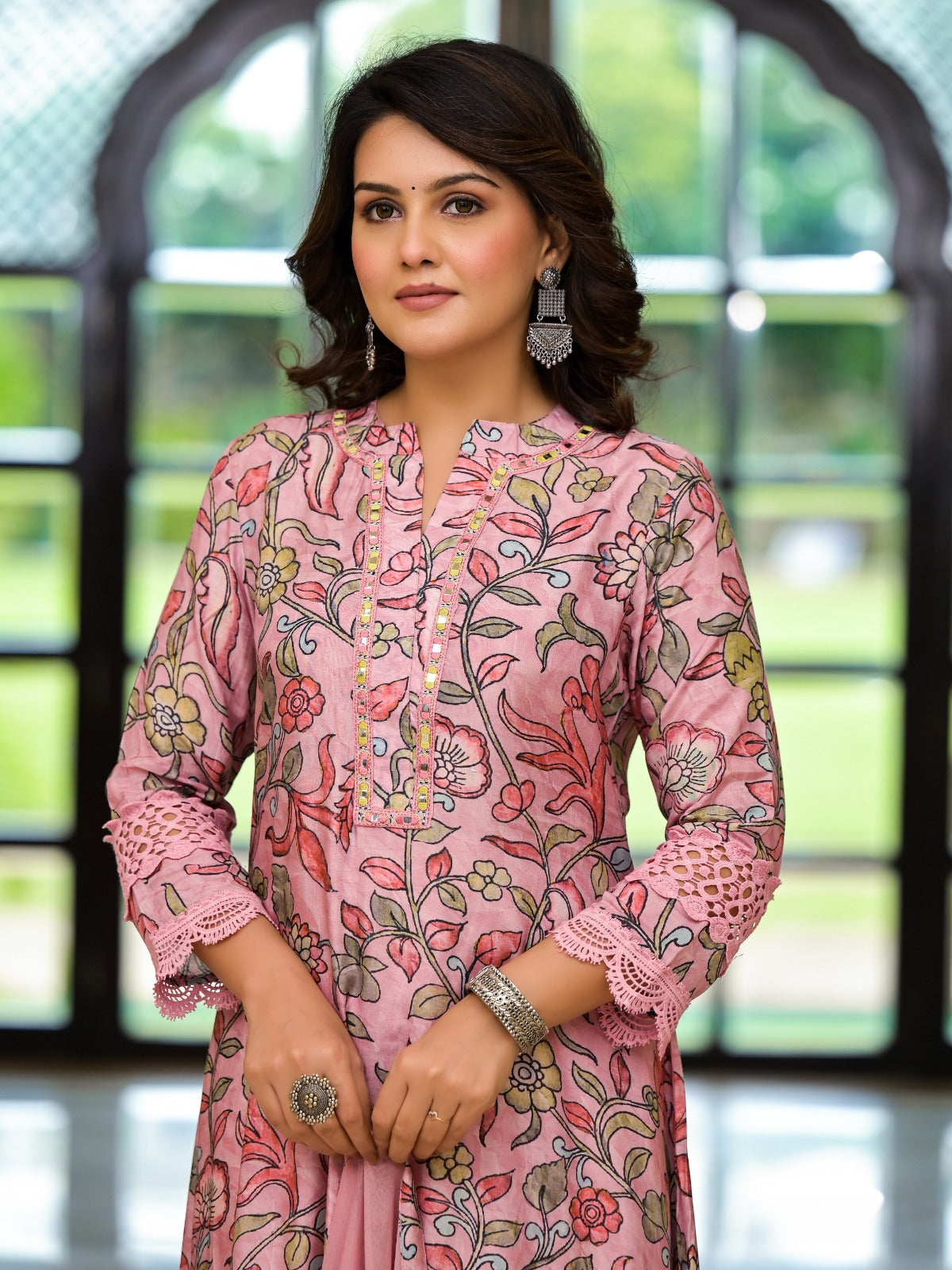 Pure muslin silk lace detailing suit set