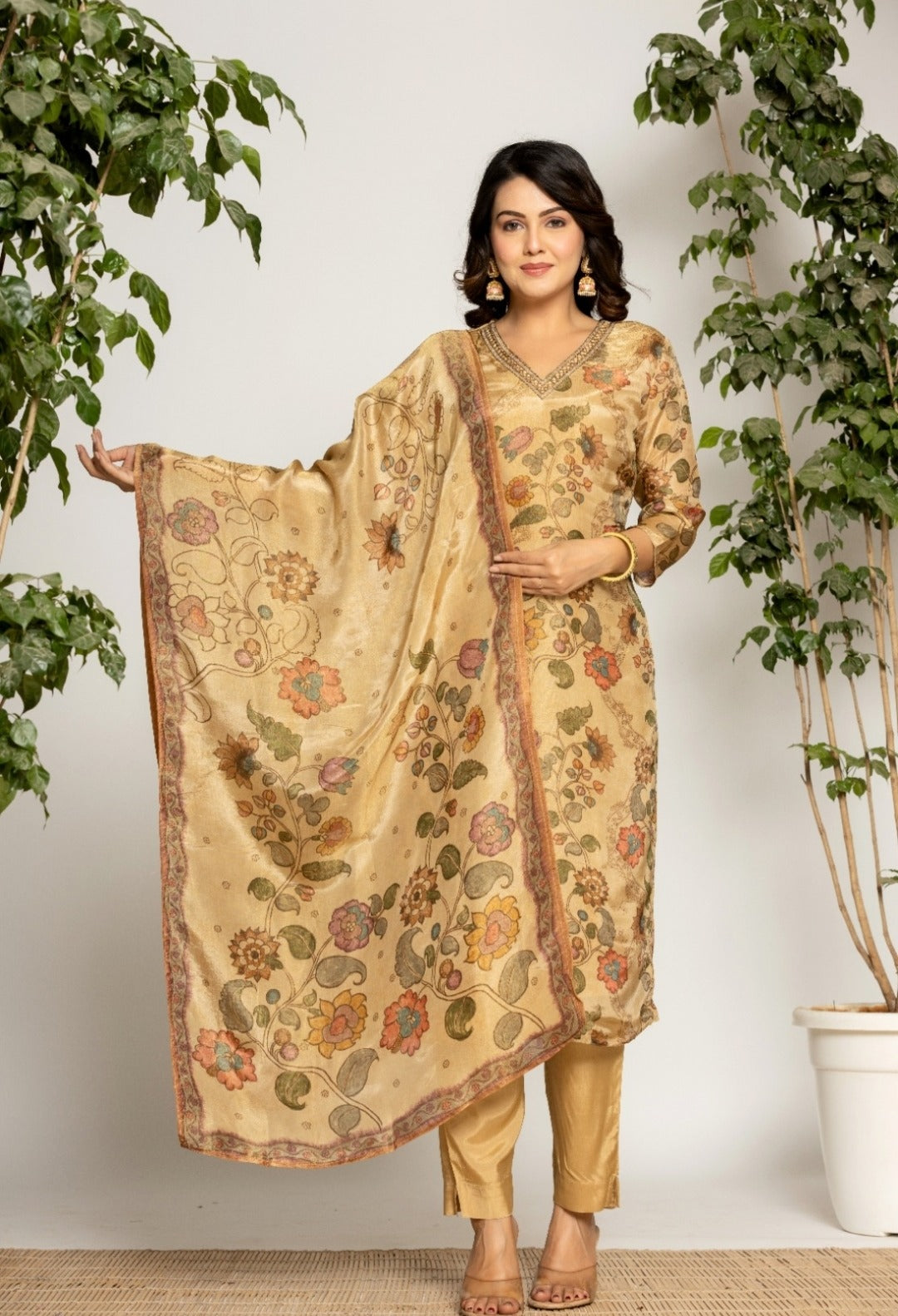 Pure shimmer tissue suit set in kalamkari
