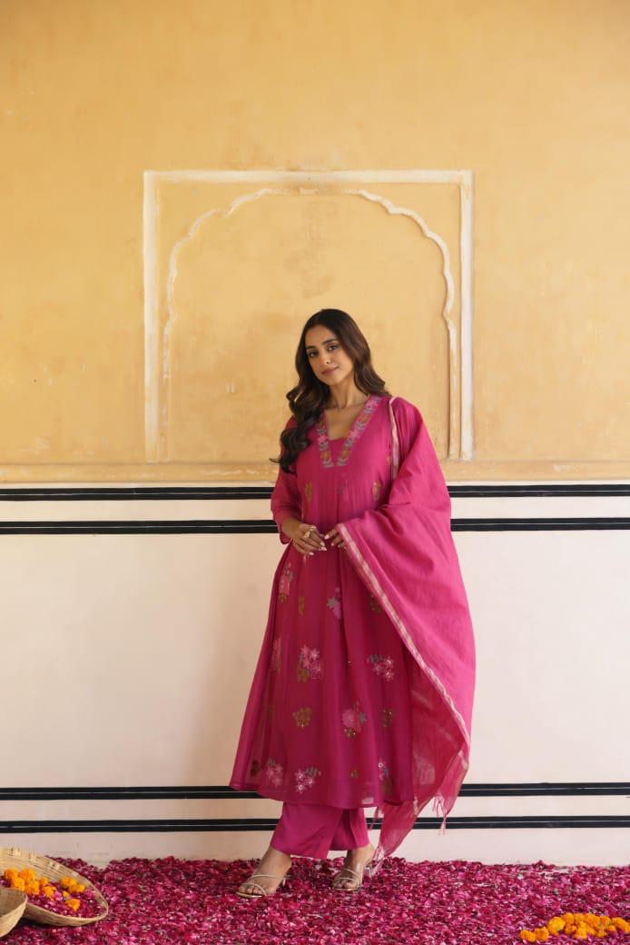 Restocked !! Fully embroidered mul chanderi suit set !!