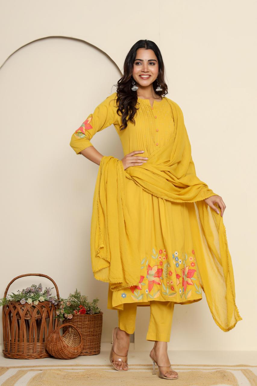 Pretty premium embroidered suit set