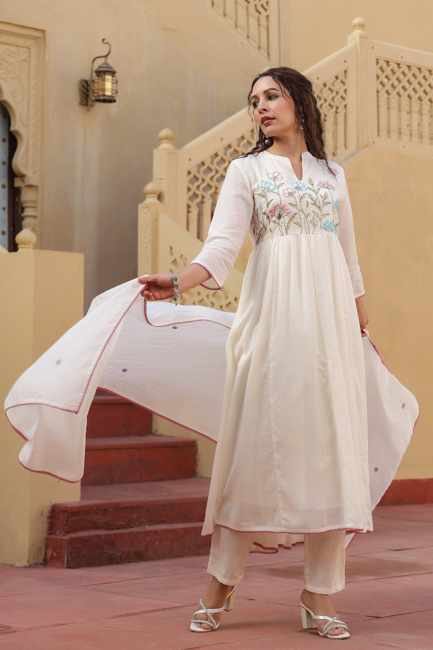 Mul cotton lining embroidered full suit