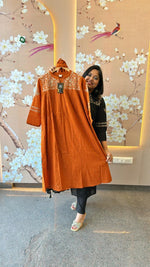 Pure embroidery lining full suit set in orange