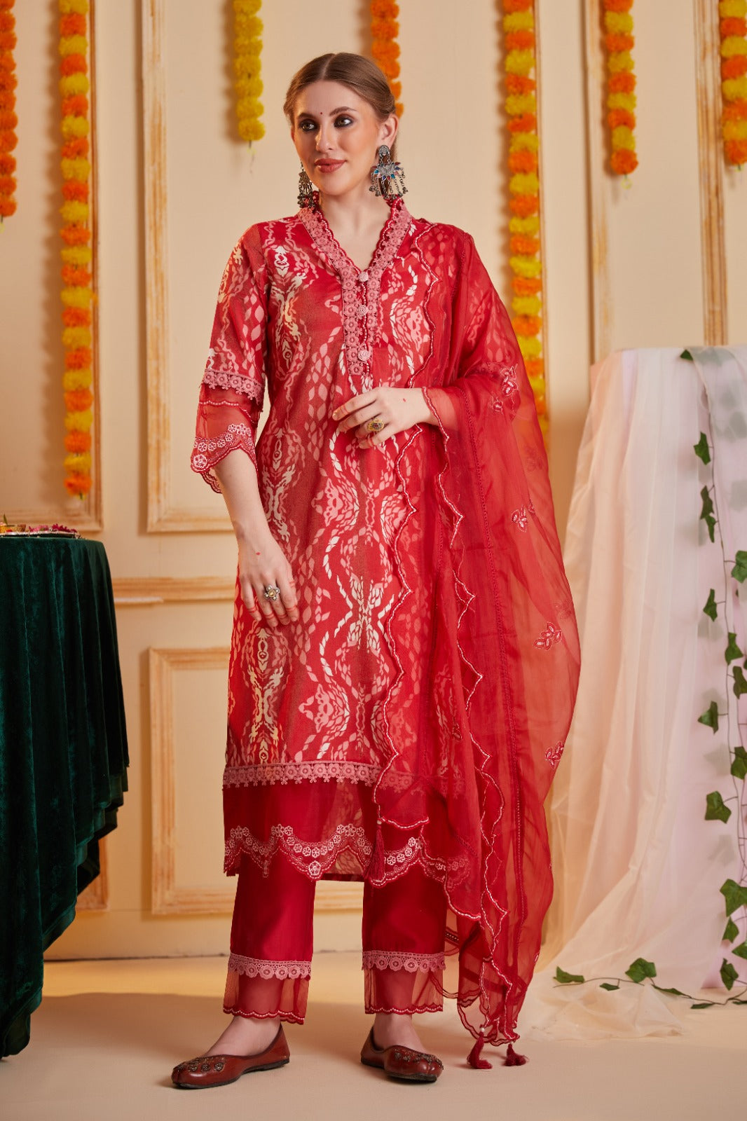 Pretty muslin with orgenza lace detailing full suit paired with orgenza dupatta
