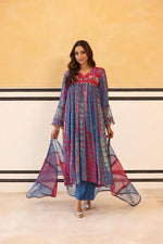 Pure Mul silk suit set front n back embroidered paired with organza dupatta