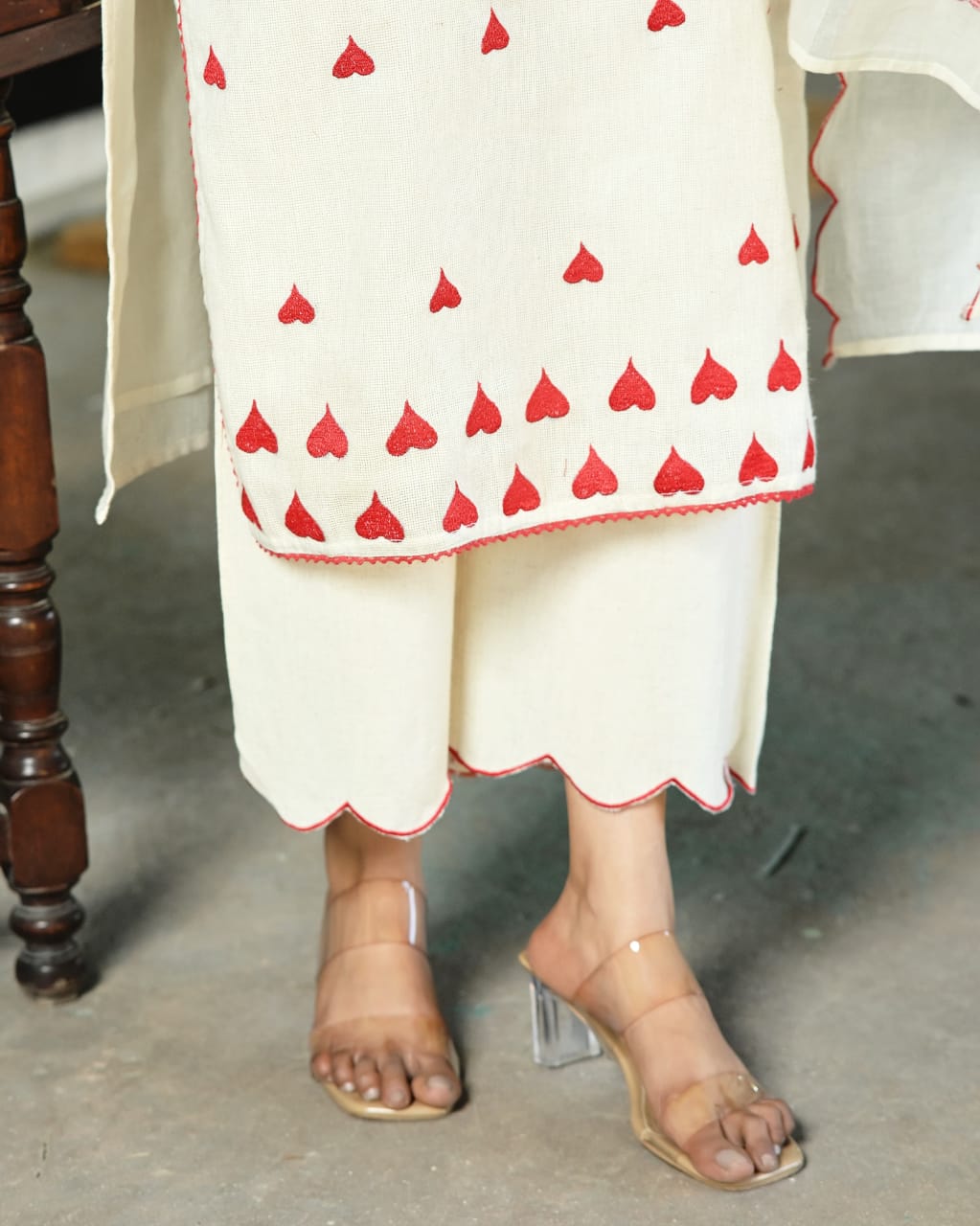 Super gorgeous noodle strap suit set for summer