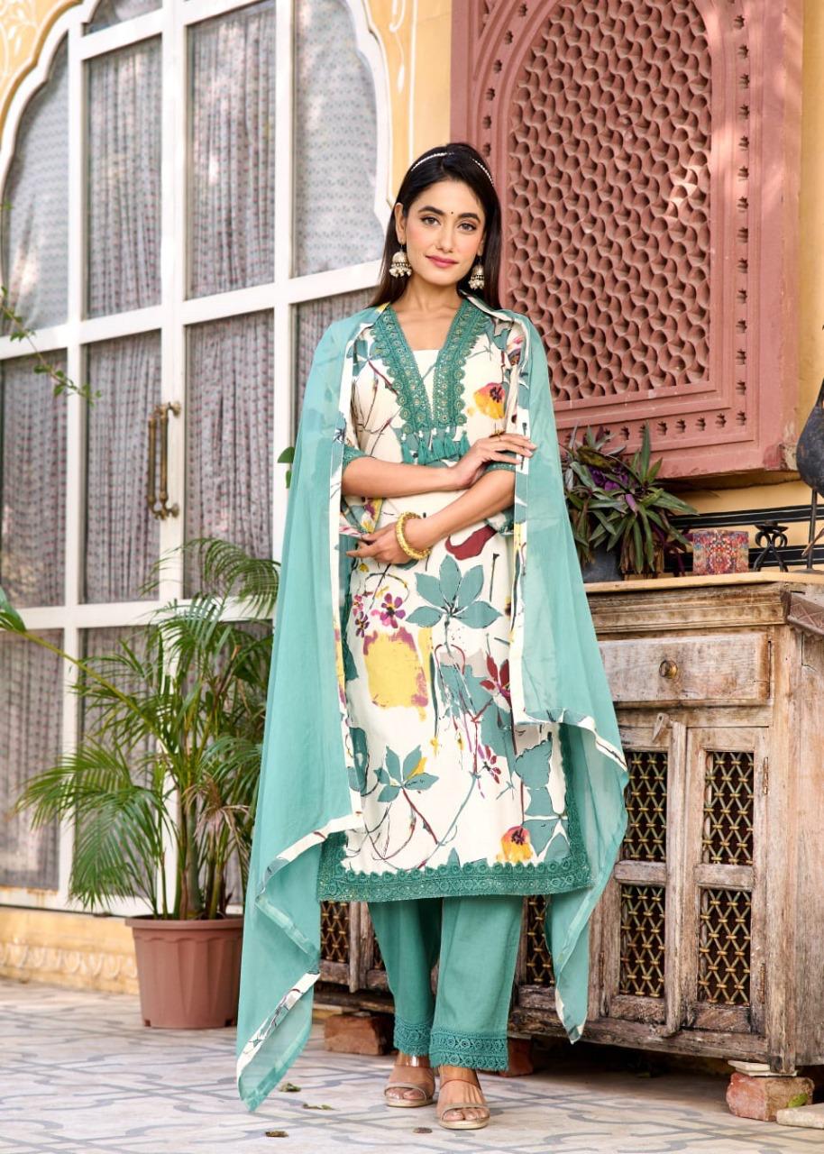 V neck cotton with lace detailing full set