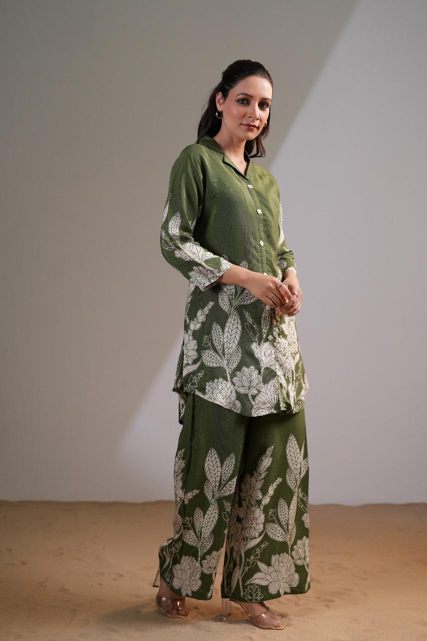 Pure crepe stylish Co ord setin olive green