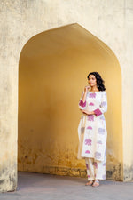 Premium cotton with lace detailing on sleeves in lavender