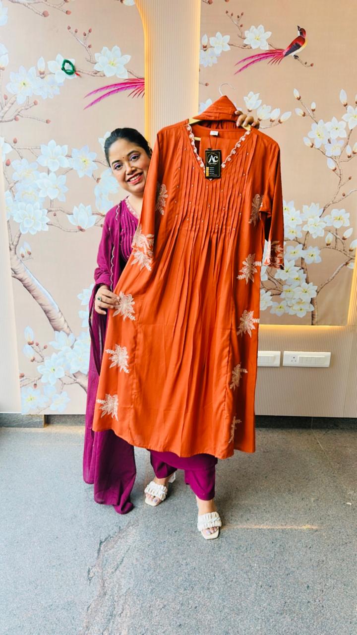 Heavy rayon embroidered suit set in rust