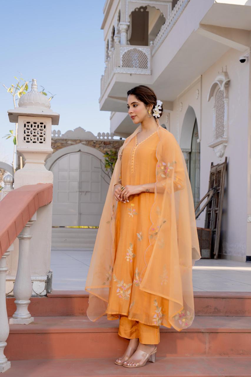 Super pretty Mul Chanderi suit set