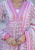 Premium gown with lining and dupatta in pink