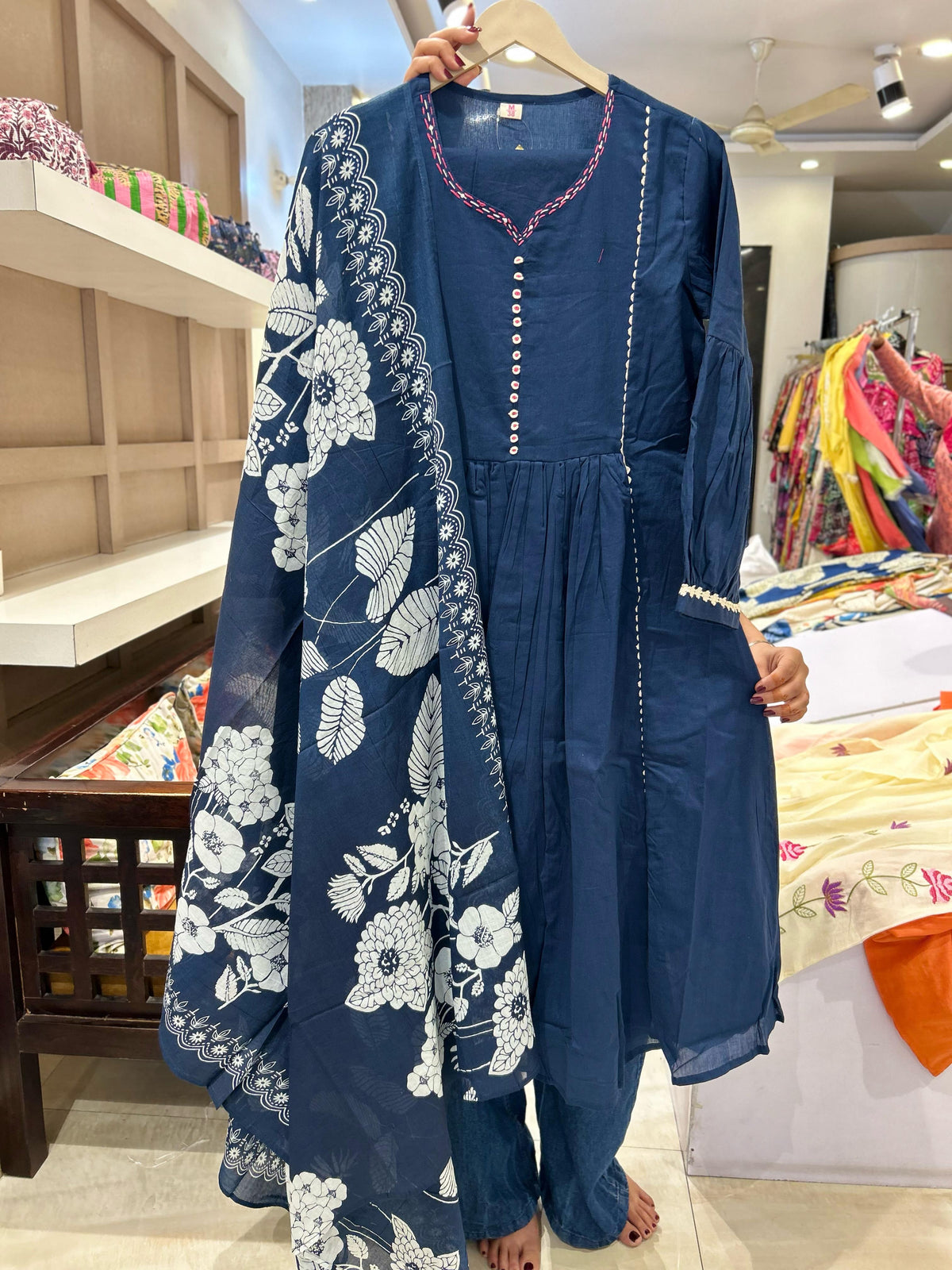 Pretty cotton suit set in blue