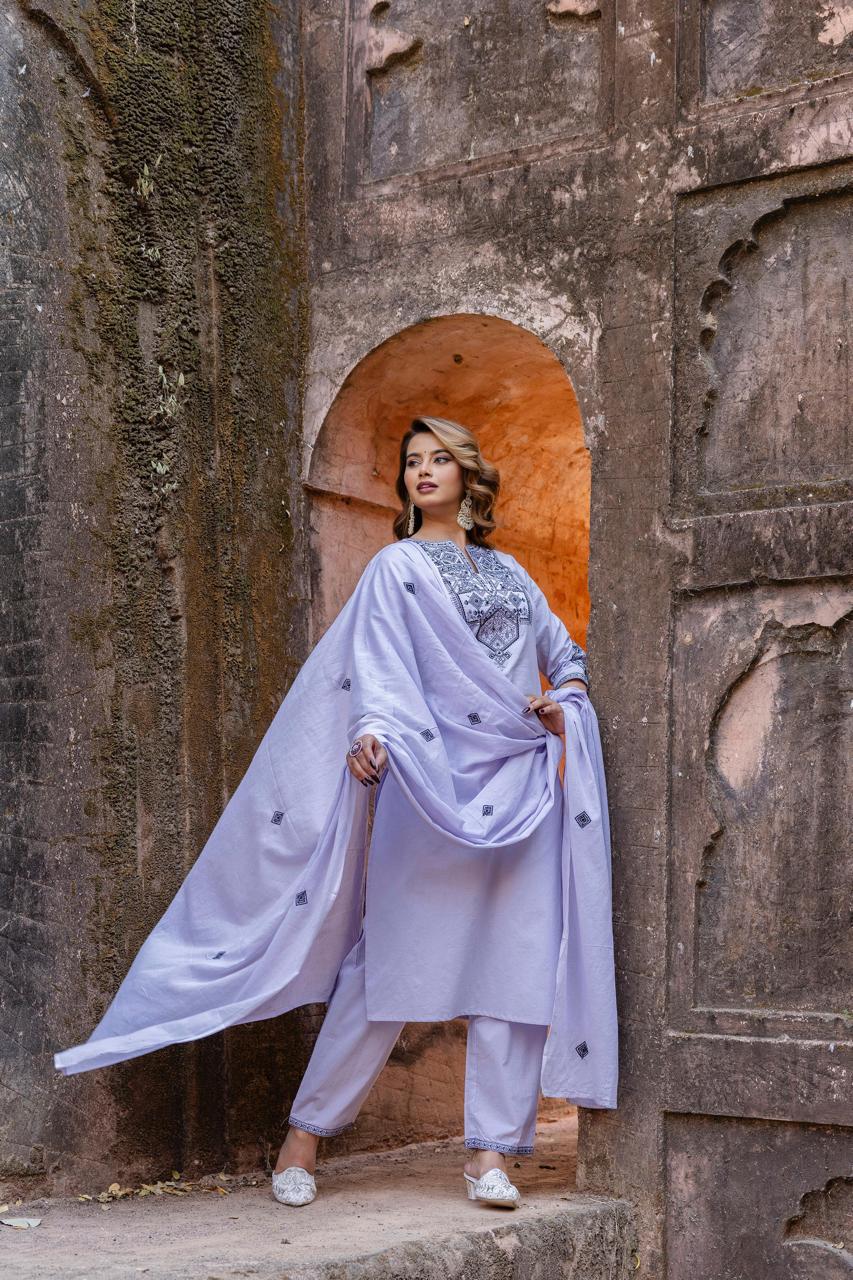 Elegant soft and classy embroidery suit set in purple