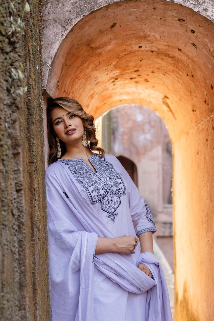 Elegant soft and classy embroidery suit set in purple