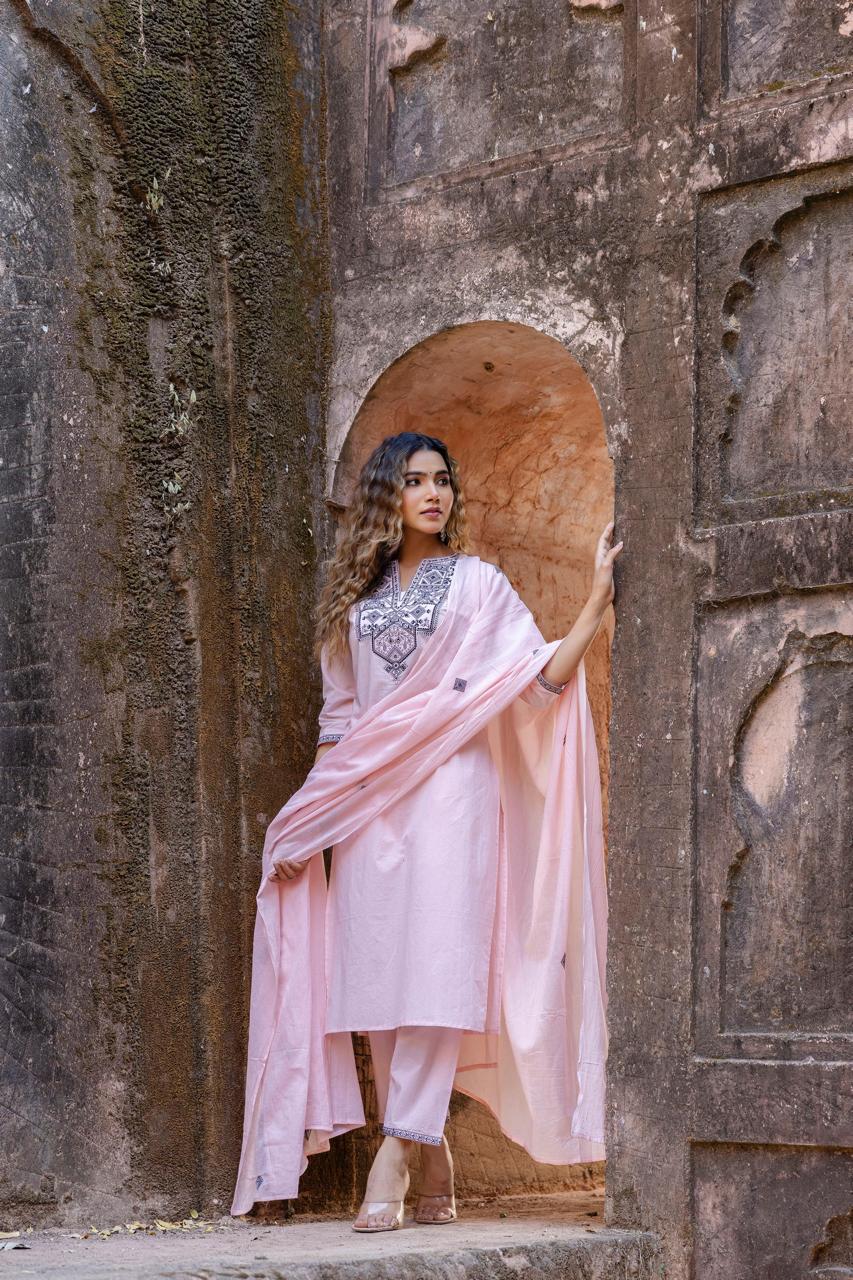 Elegant soft and classy embroidery suit set in pink