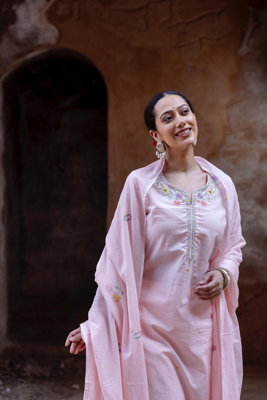 Elegant soft and classy embroidery suit set in pink