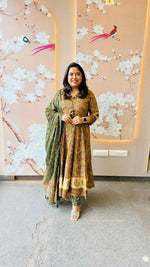 Wow wow shoulder kalamkari Anarkali cotton suit in green