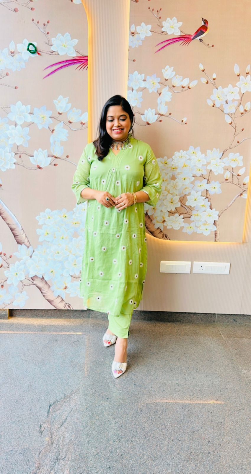 Pure Mul cotton front n back embroidery kurta pant