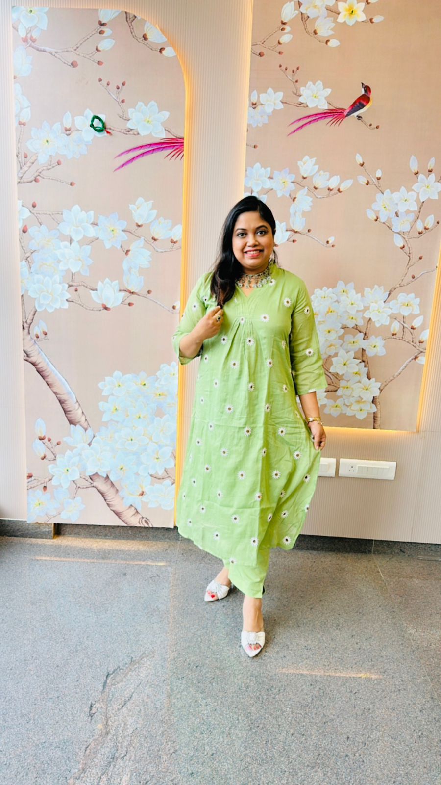 Pure Mul cotton front n back embroidery kurta pant