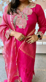 Restocked! Wow pure shimmer tissue appliqué suit set highlighted with Zari work and a fab four shaded ombre effect dupatta in pink! Dispatch in 45 Days