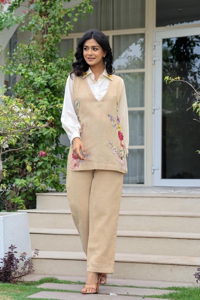 Restocked!! Wow jute cotton embroidered co ord set