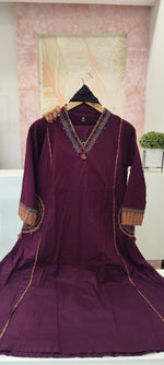 Smart cotton designer pocket suit set in pretty purple