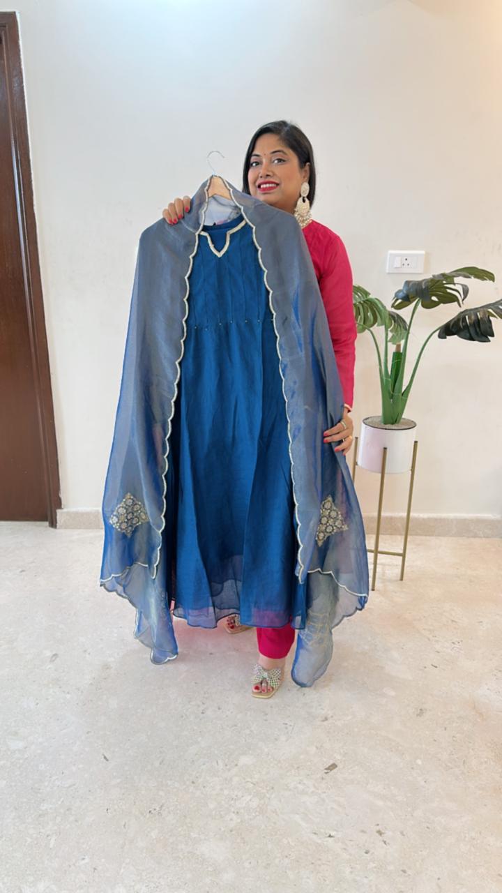Wow Mul Chanderi suit set paired with hand work tissue suit set in blue ( extra margin available)